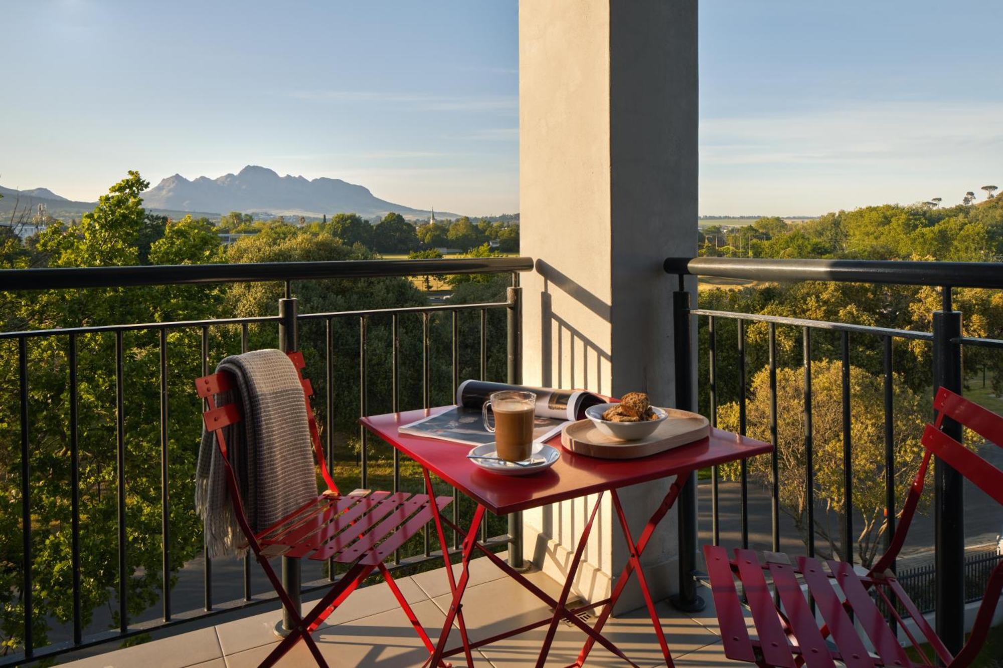 The Den Apartments By Raw Africa Collection Stellenbosch Eksteriør bilde